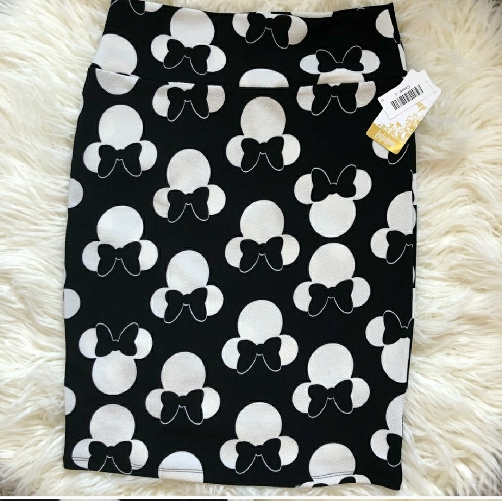 NWT Lula Roe Cassie Disney